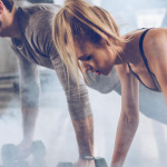 Как правильно возвращаться к тренировкам после перерыва для мужчин и женщин: делать акцент на сжигании жира или росте мускулатуры?